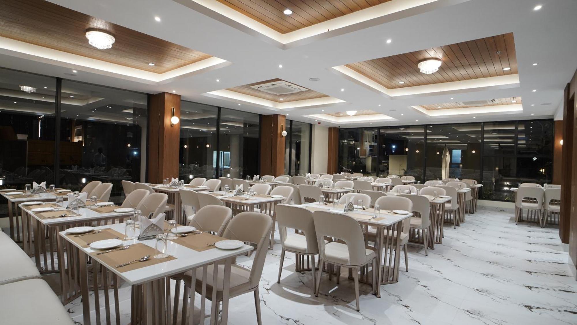 Antique Regency !! Luxurious Hotel In Digha !! 외부 사진