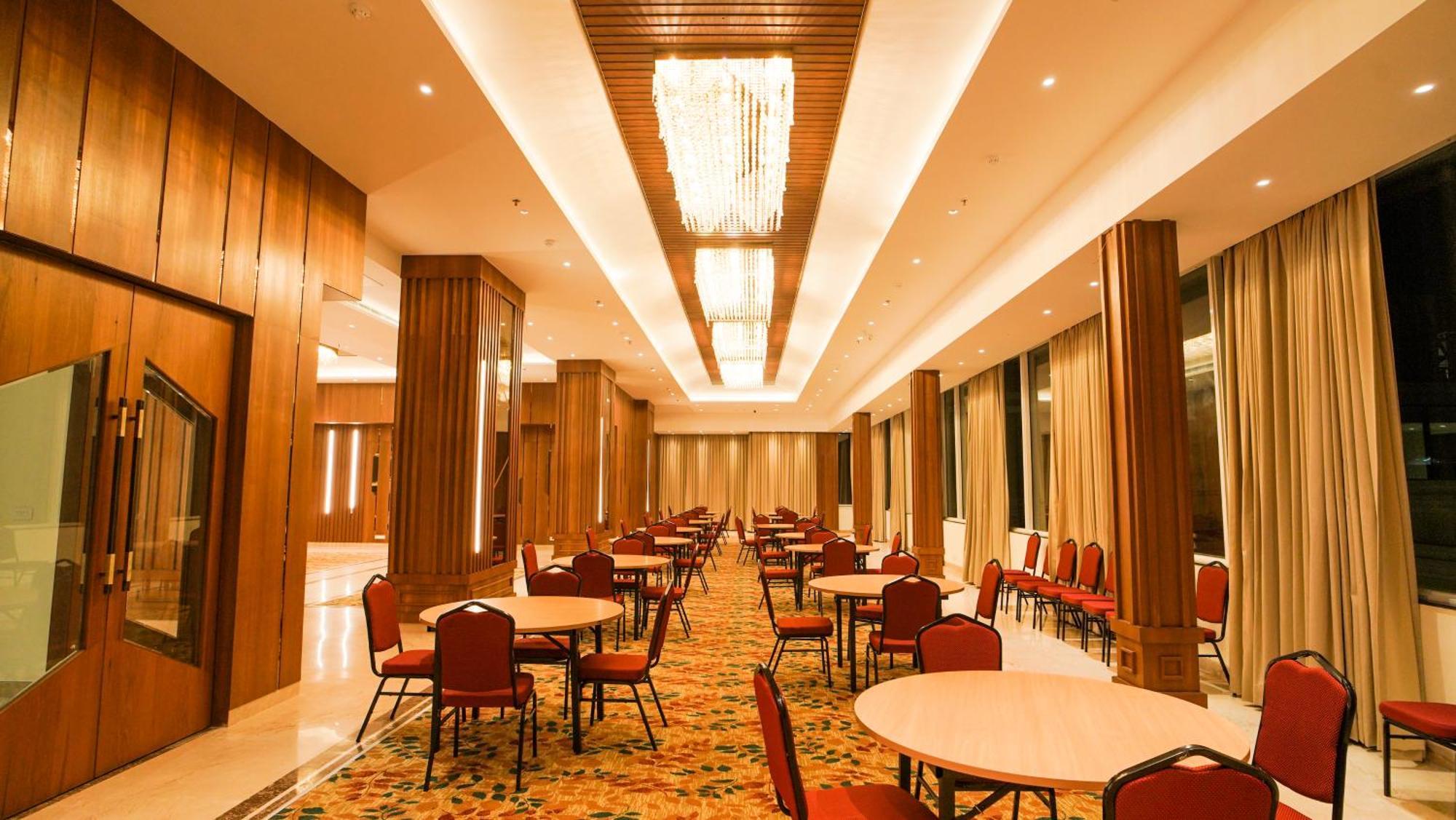 Antique Regency !! Luxurious Hotel In Digha !! 외부 사진