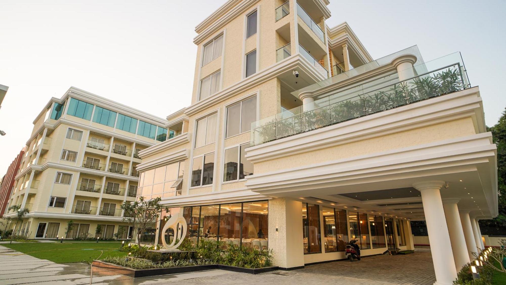 Antique Regency !! Luxurious Hotel In Digha !! 외부 사진