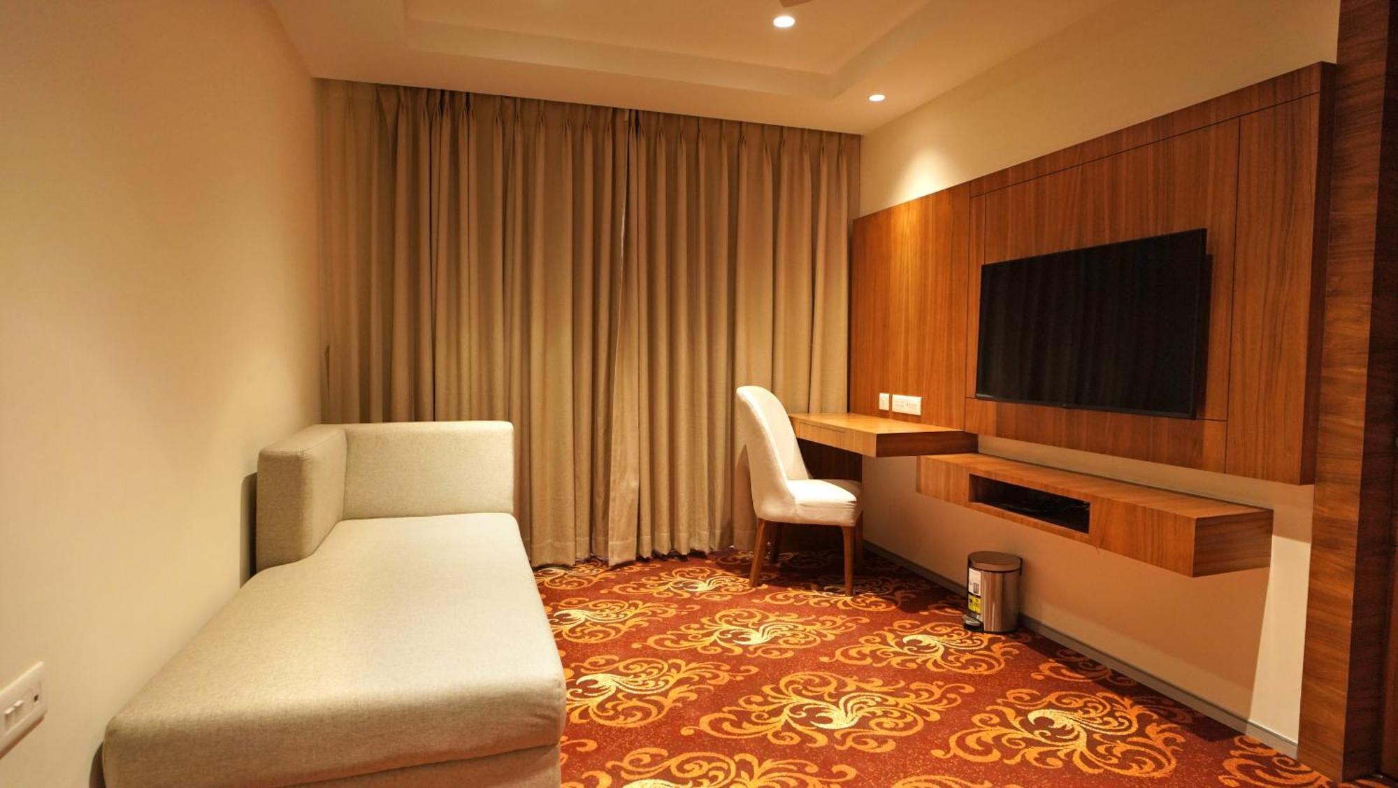 Antique Regency !! Luxurious Hotel In Digha !! 외부 사진